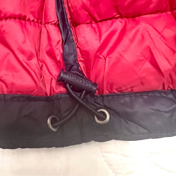 TOMMY HILFIGER PUFFET PACKABLE CONSTRUCTION JACKET in NAVY - Picture 12 of 16